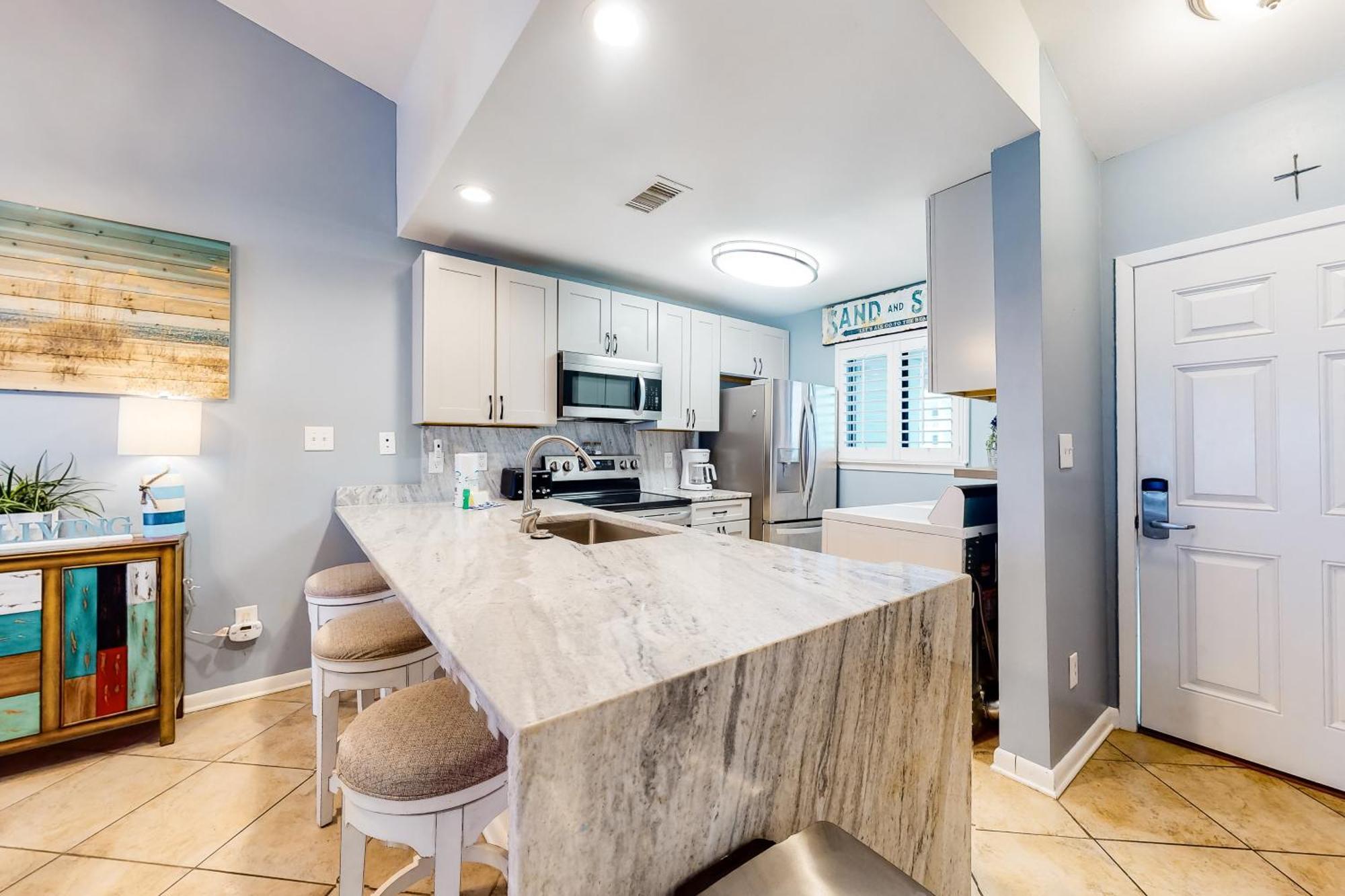 Romar Beach Condos Gulf Shores Room photo