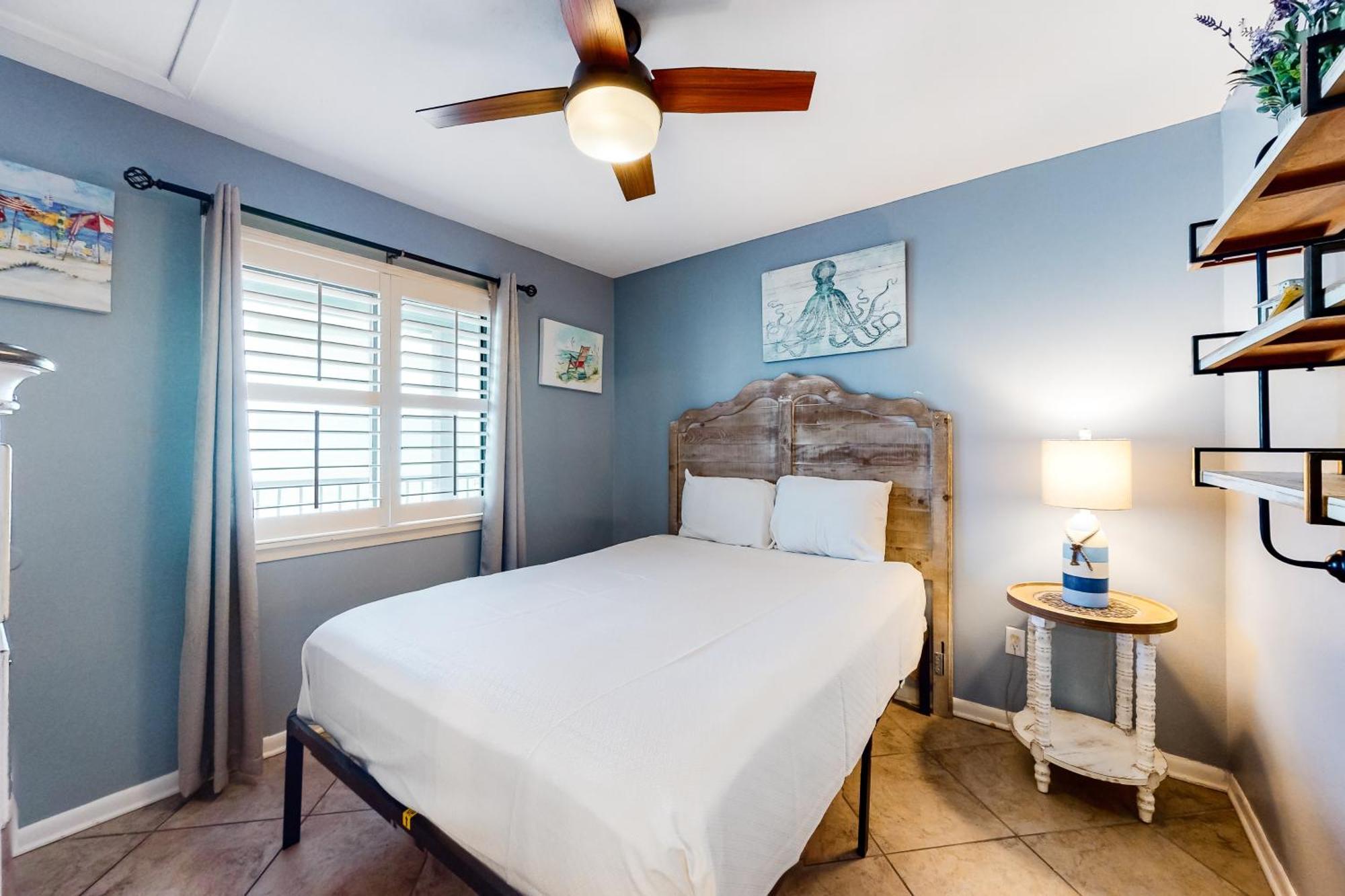 Romar Beach Condos Gulf Shores Room photo
